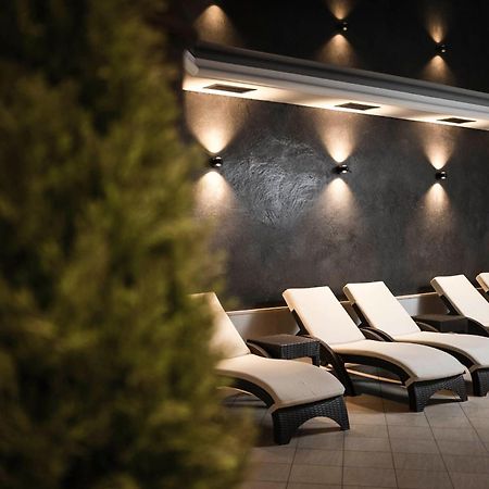 Hotel Sonnenburg Мерано Екстер'єр фото